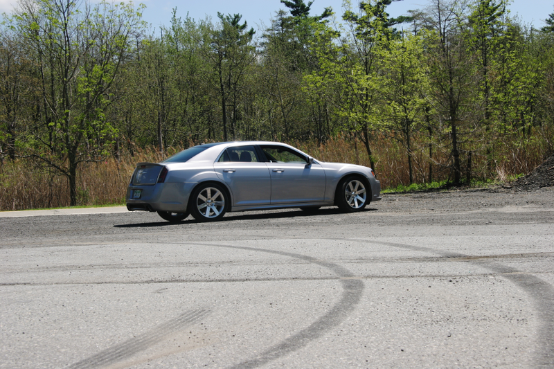 Illustration for article titled The Chrysler 300 SRT Is How Big American Cars Should Feel